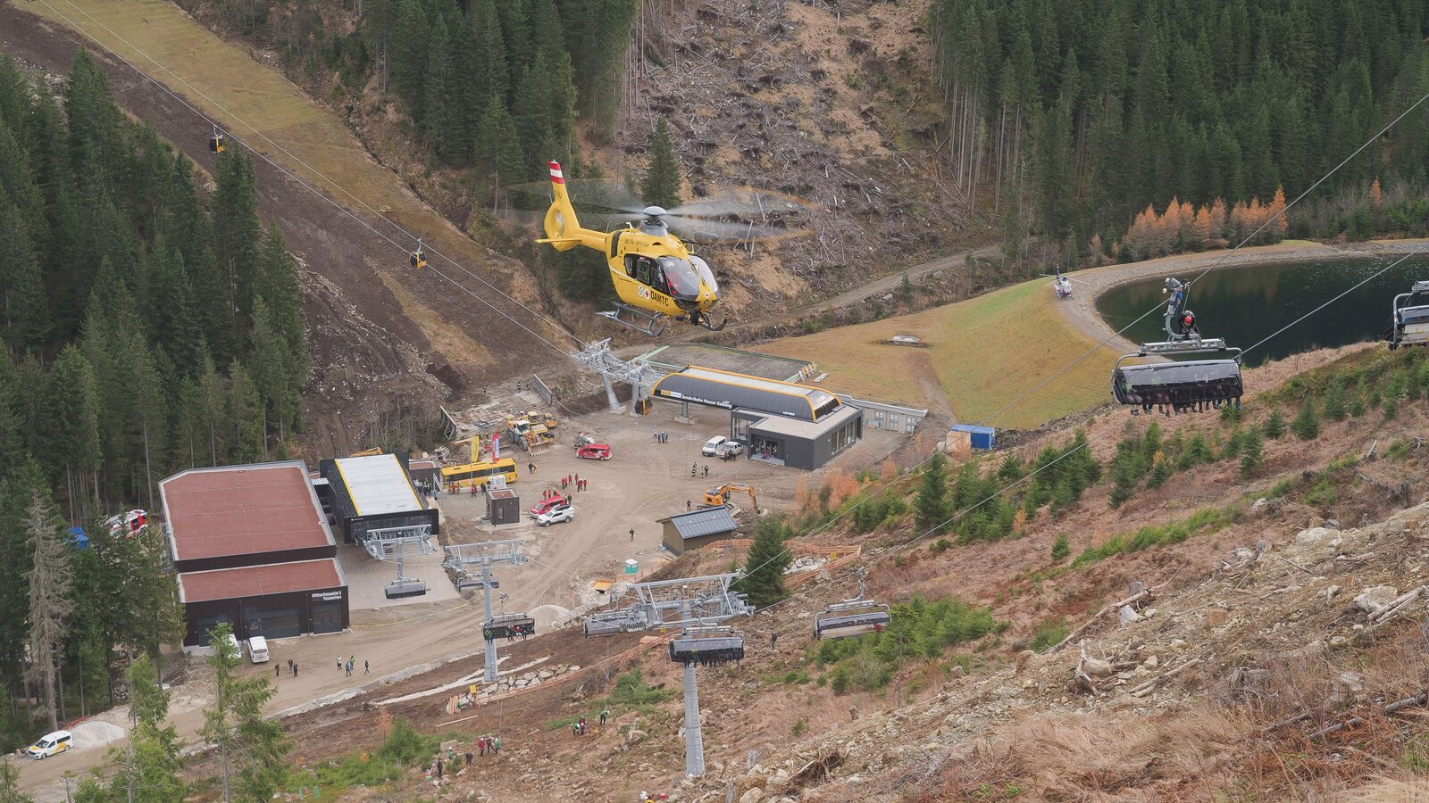 Construction diary of the new 10-seater Hauser Kaibling gondola lift