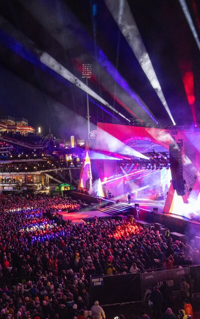 Robbie Williams heizt beim Ski-Opening 2023 das Planai Stadion ein | © Harald Steiner