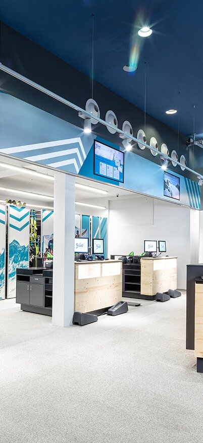 Dein Sport-Shop direkt in der Planai Talstation. | © Christian Woeckinger Dein Sport-Shop direkt in der Planai Talstation. | © Christian Woeckinger