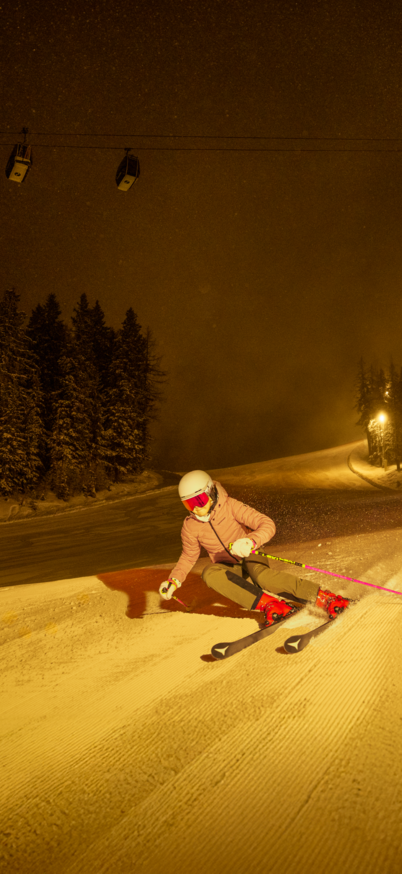 Nachskifahren im Flutlicht auf der Hochwurzen in Schladming | © Martin Huber | Thomas Kovacsics