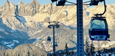 Fageralmbahn - im Hintergrund der Dachstein | © Reiteralm Bergbahnen