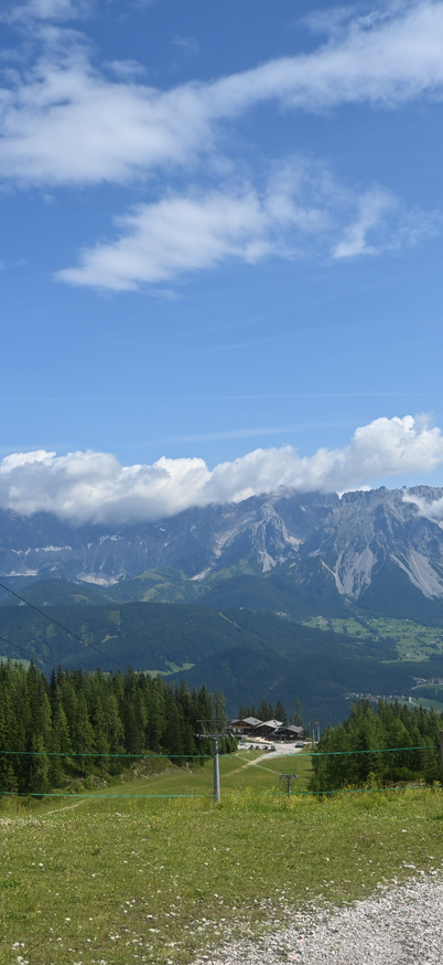 Aussicht von der Bergstation Preunegg Jet auf der Reiteralm ins Ennstal hinunter | © Reiteralm Bergbahnen