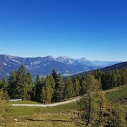 Blick ins Ennstal vom Wanderweg #50 auf die Planai