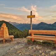 Summit bench on the Kleine Hochwurzen