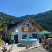 Apartment Schönwetter-Ansicht Vorderseite Balkon Schlafzimmer