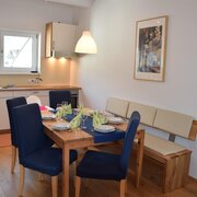 Apartment Walser - Wohnraum Richtung Küche