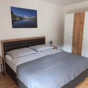Schlafzimmer1