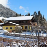 Appartement Mama - Außenansicht Winter