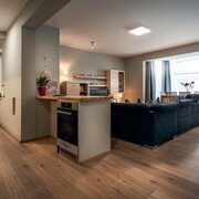 B7 - spacious eat-in kitchen