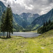Blick von der Harmeralm zum Schwarzensee