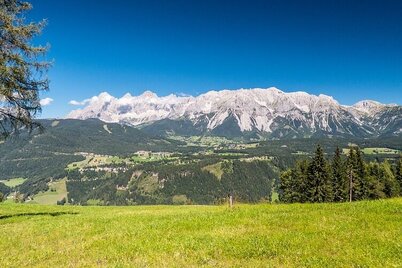 Ausblick auf den Dachstein von der Planai