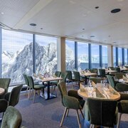 Genuss im Dachstein Gletscherrestaurant