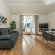 Dachsteingasse Wohnraum