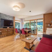 Apart_SunLodge_4-10_Sunroom_web28