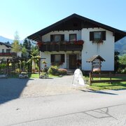 Ferienhaus Sonne - Hausfoto Sommer