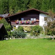 Südansicht (Sommer)