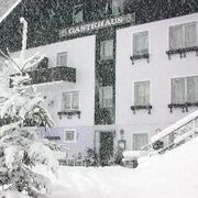 Gasthaus Weitgasser in winter