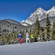 Cross-country skiing on the Halserloipe