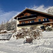 EE01685E-F191-4A12-BD68-59180B39B6F9