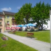 Gastgarten 2