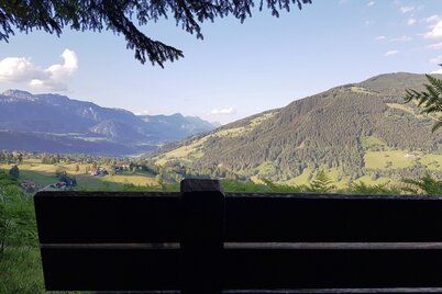 Great view from Short Miners' Trail to Rohrmoos and Planai