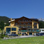 Wander-Vitalhotel Steirerhof im Sommer