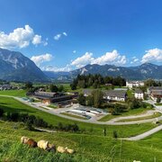 Bundeslehranstalt Raumberg mit Grimming & Schloss Gumpenstein