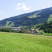 Tauernblickrunde - Blick nach Schladming