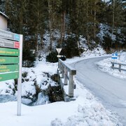 Über die Moosbergbrücke geht es los