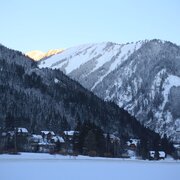 Im Mörsbachtal scheint schon die Sonne